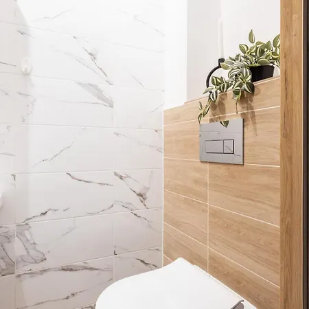 Superapart Tarchominska 20 - Z Wi-fi